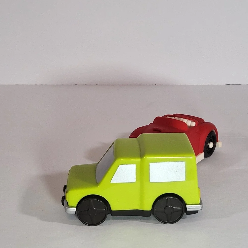 Battat Shape Sorting Garage Car Van‎ + Preschool Toy Car Lot